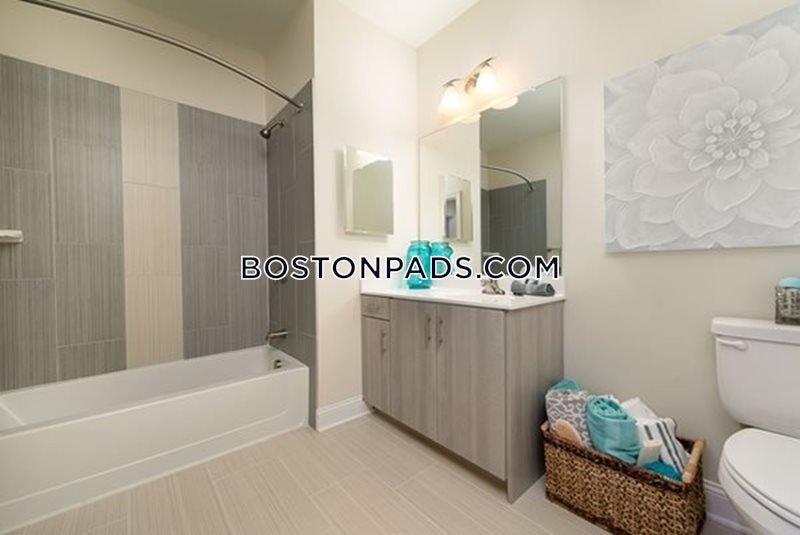 Aspen Regency Photo 13