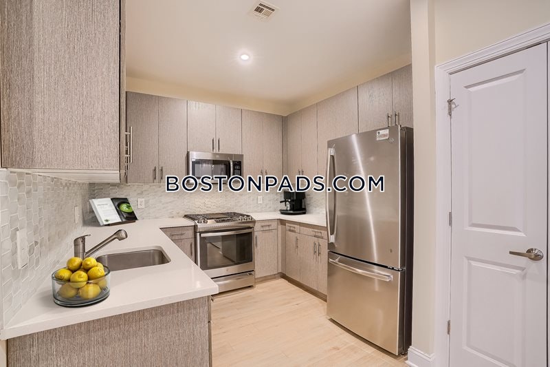 Aspen Regency Photo 15