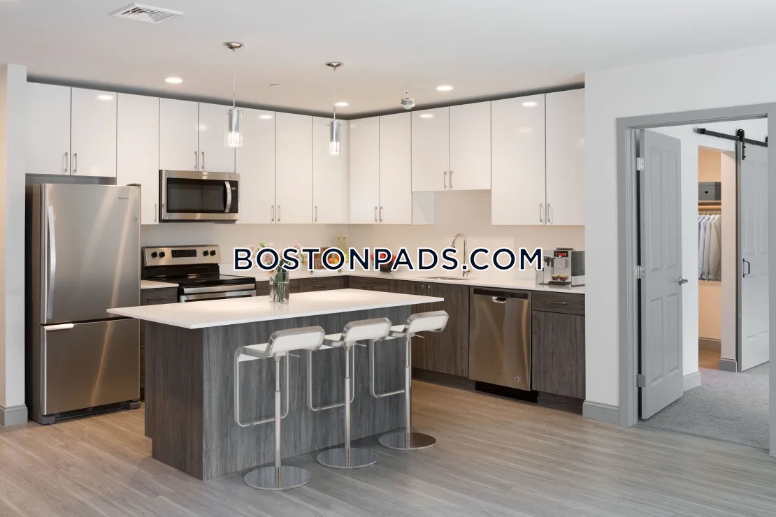 735 Truman Apartments Photo 9