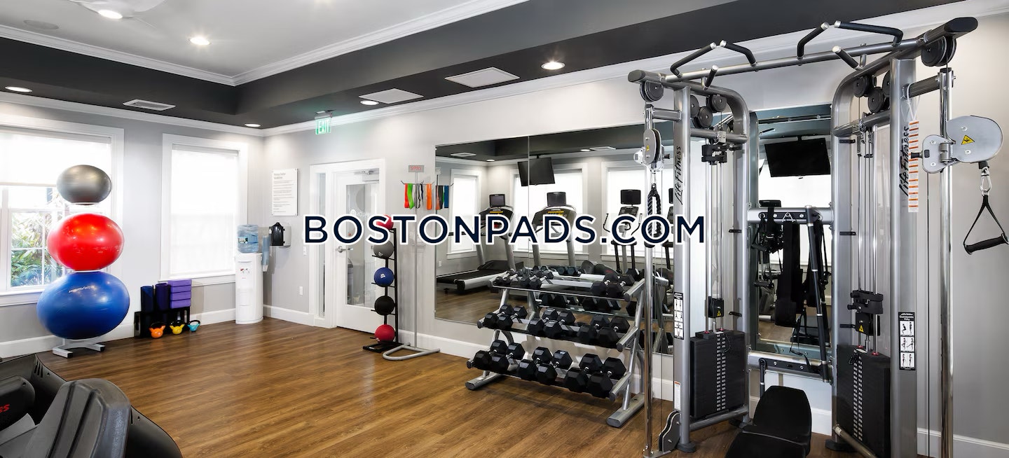 Avalon at Bedford Center Photo 5