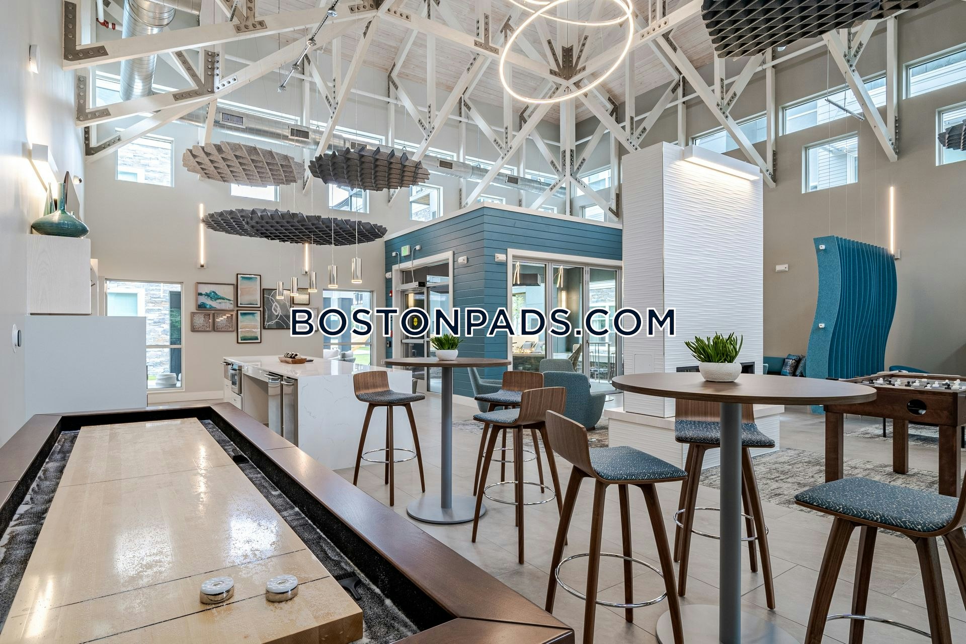 Aster at the Summit Photo 6