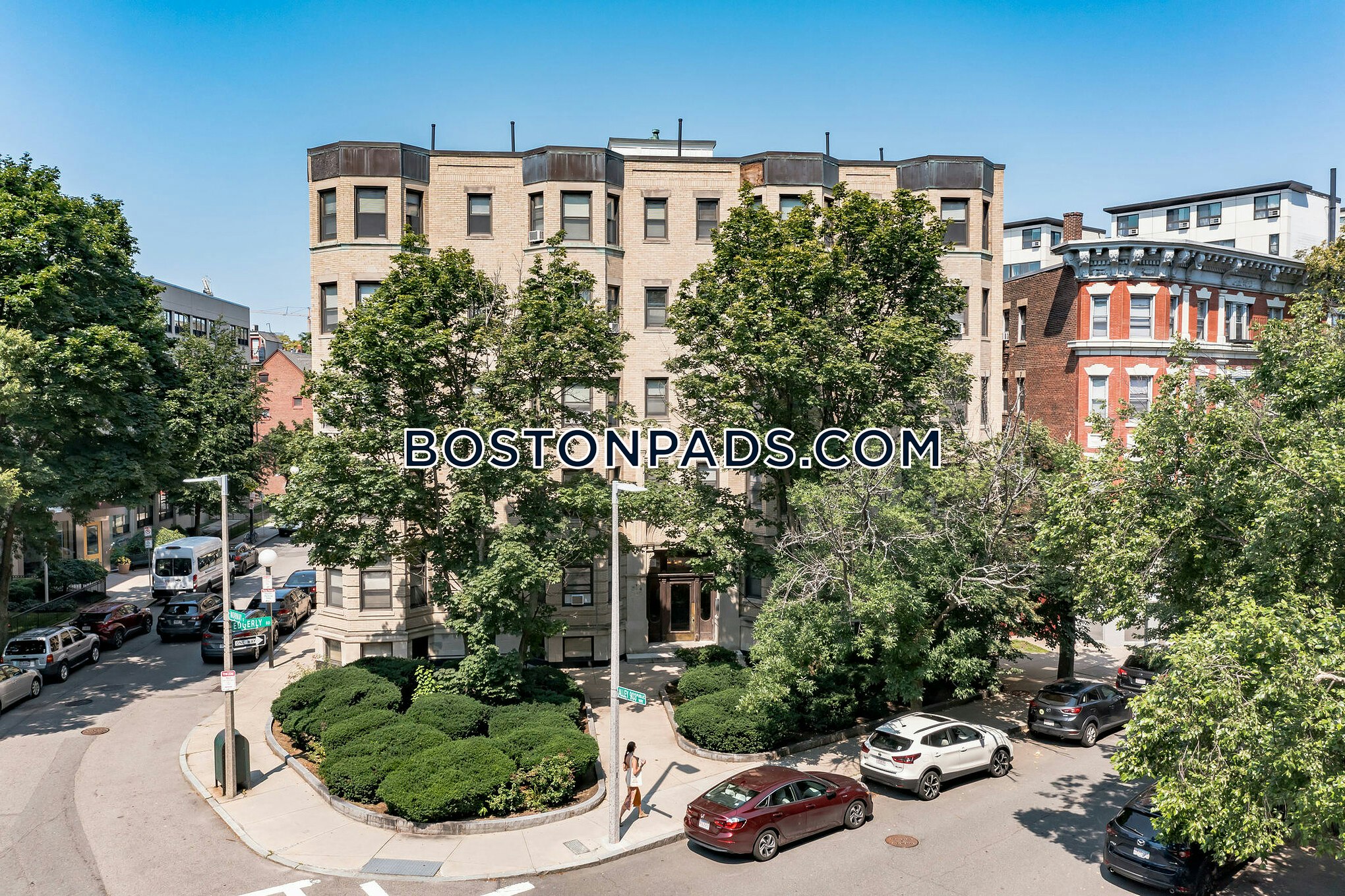 Waldorf Lofts Photo 1