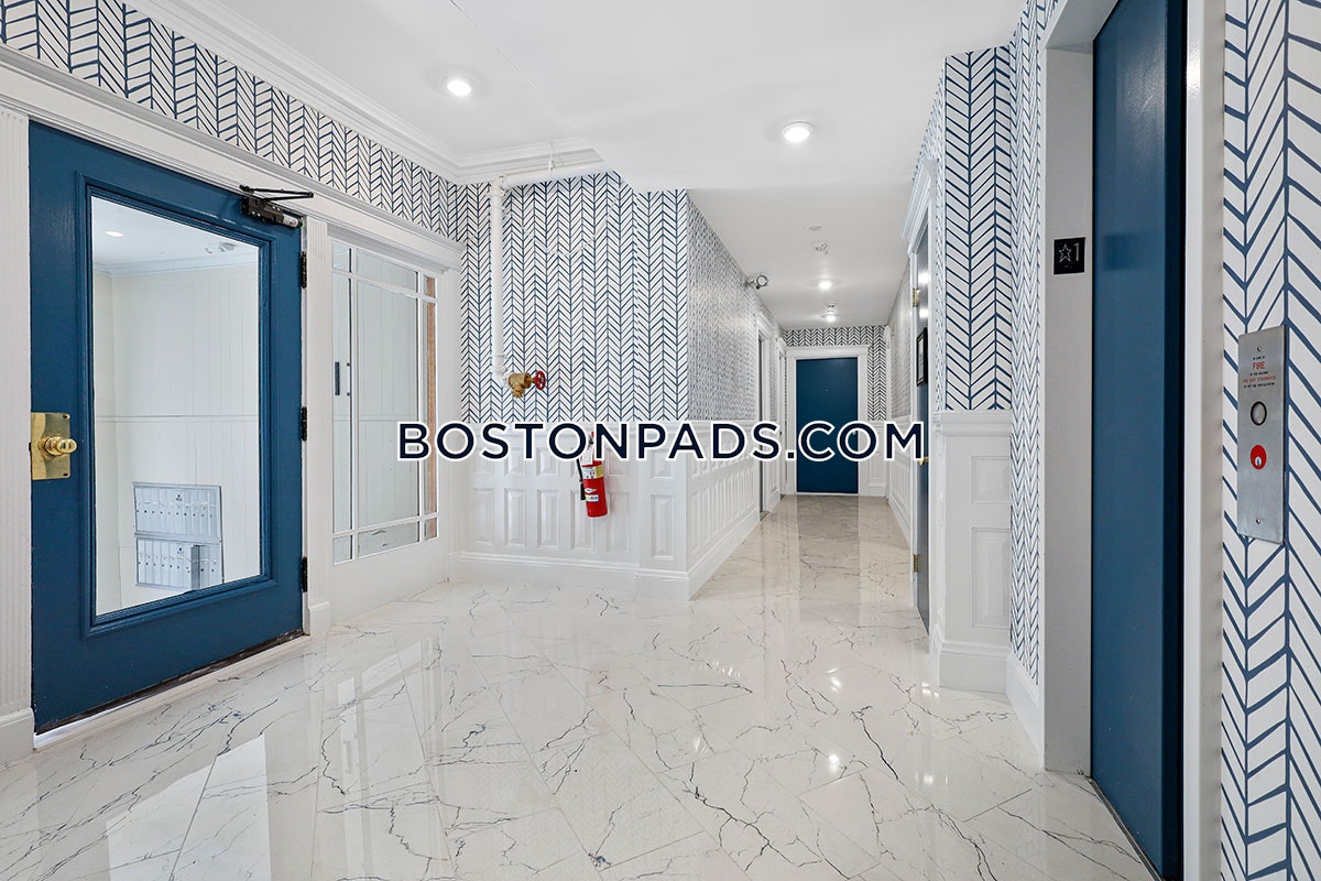 Waldorf Lofts Photo 18