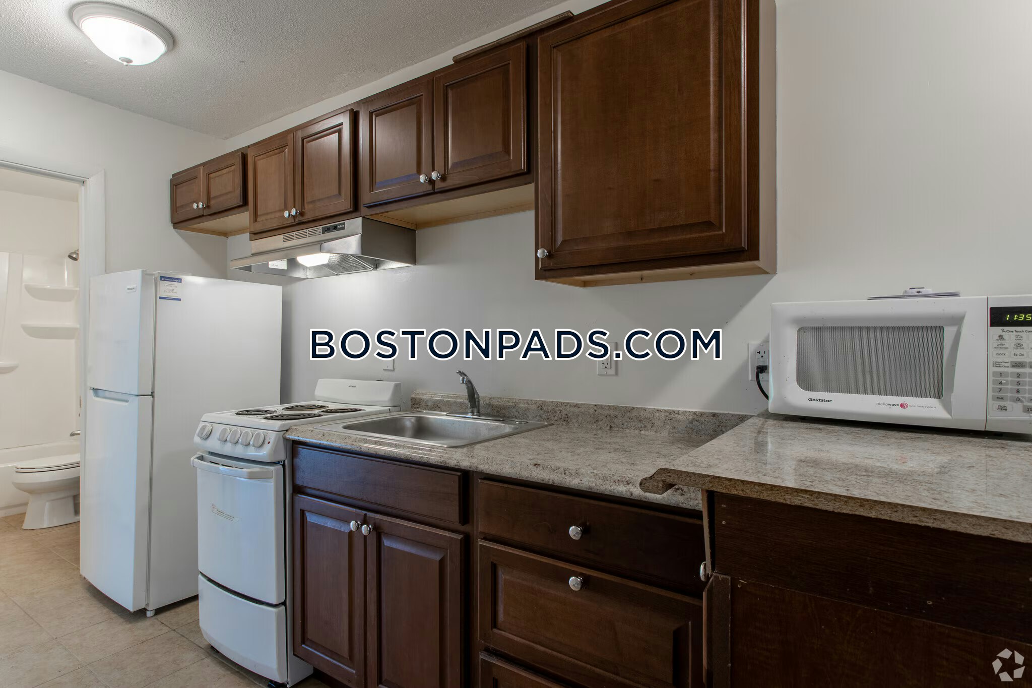 Parker Street Apartments Photo 18