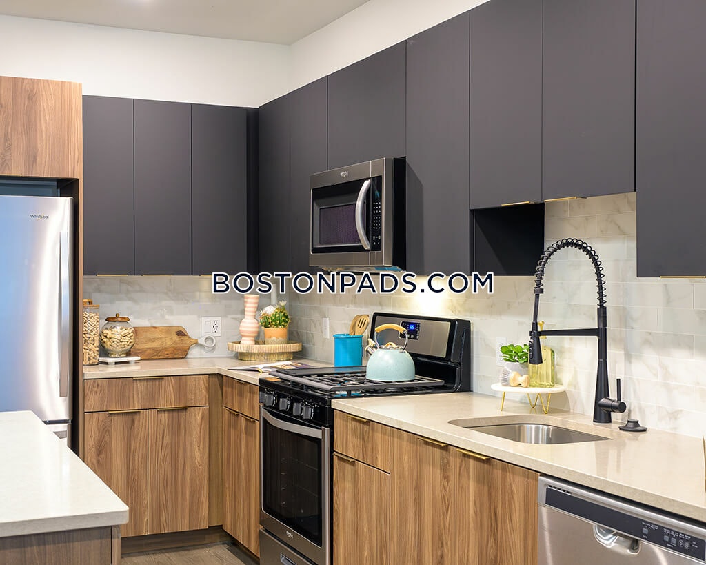 V2 Apartments Photo 20