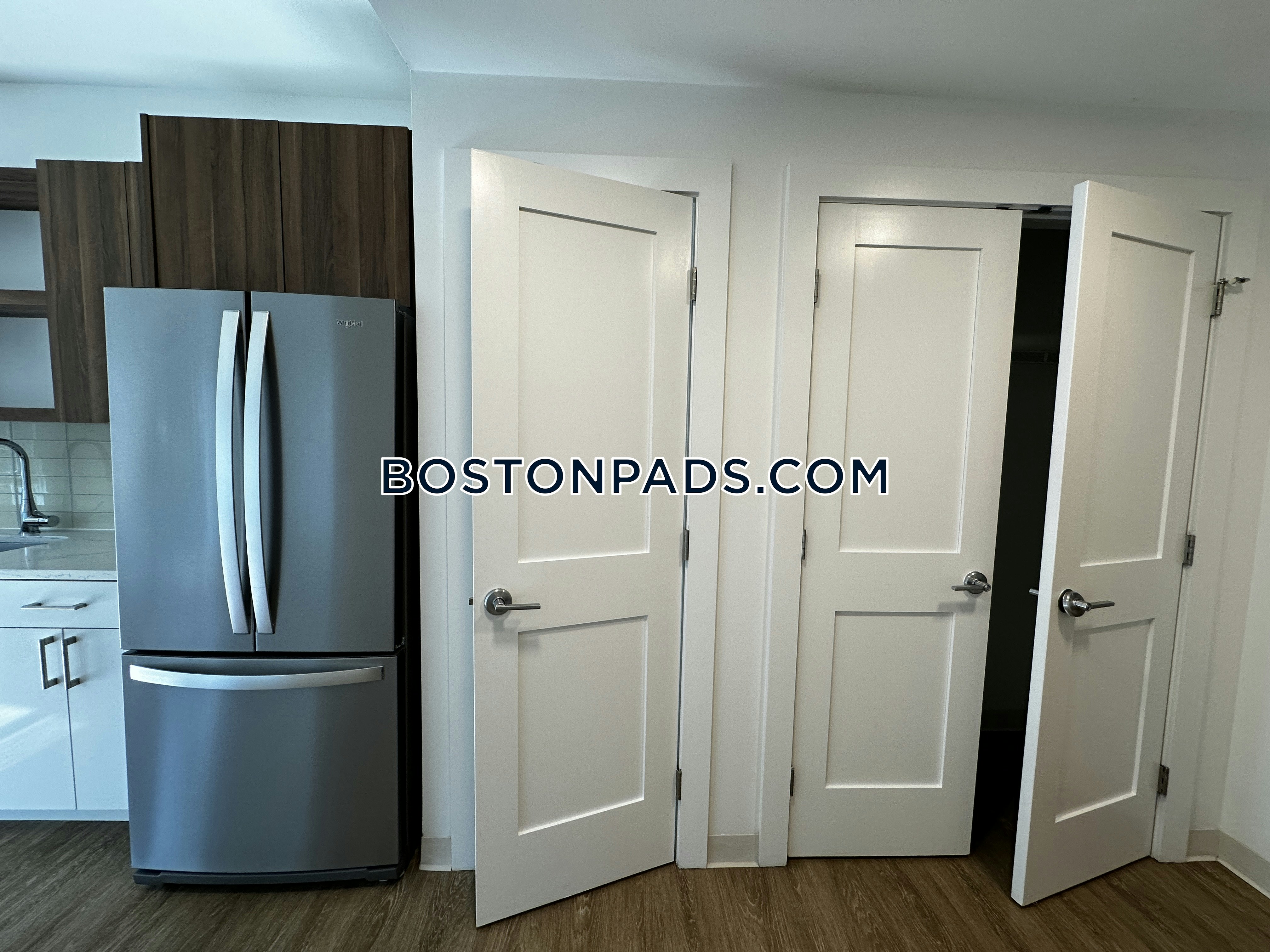 Radius Apartments Photo 49