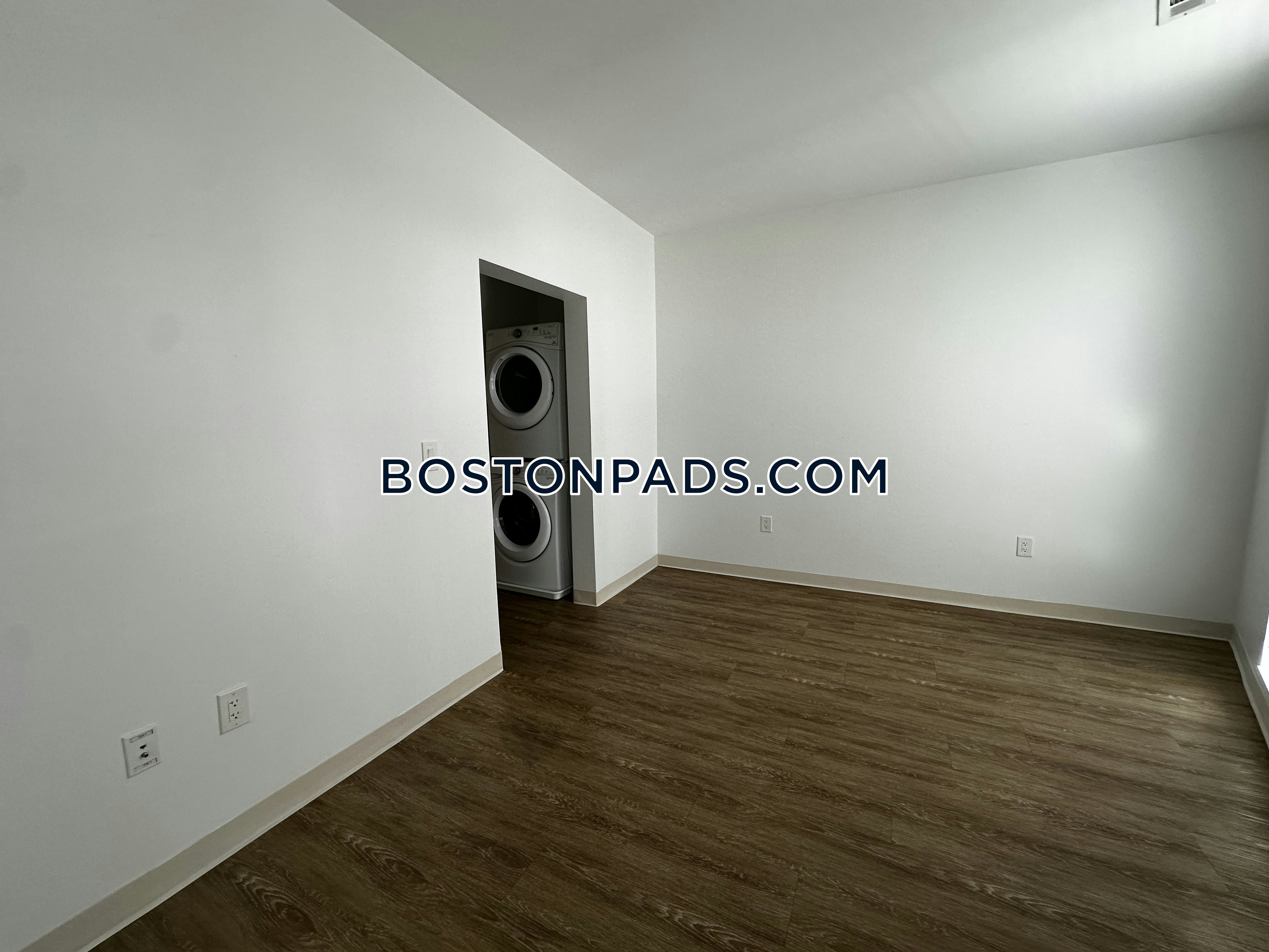 Radius Apartments Photo 111