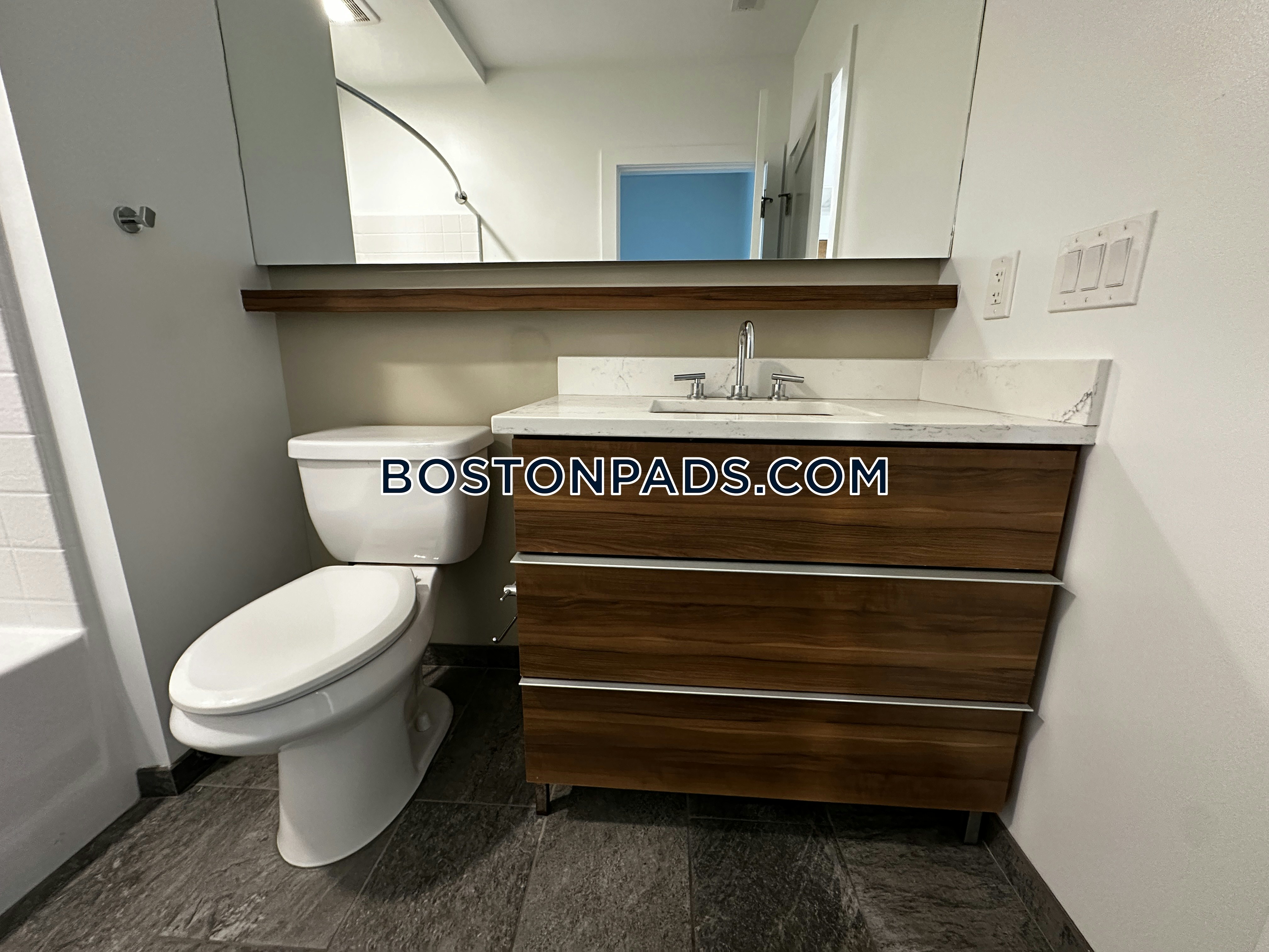 Radius Apartments Photo 65