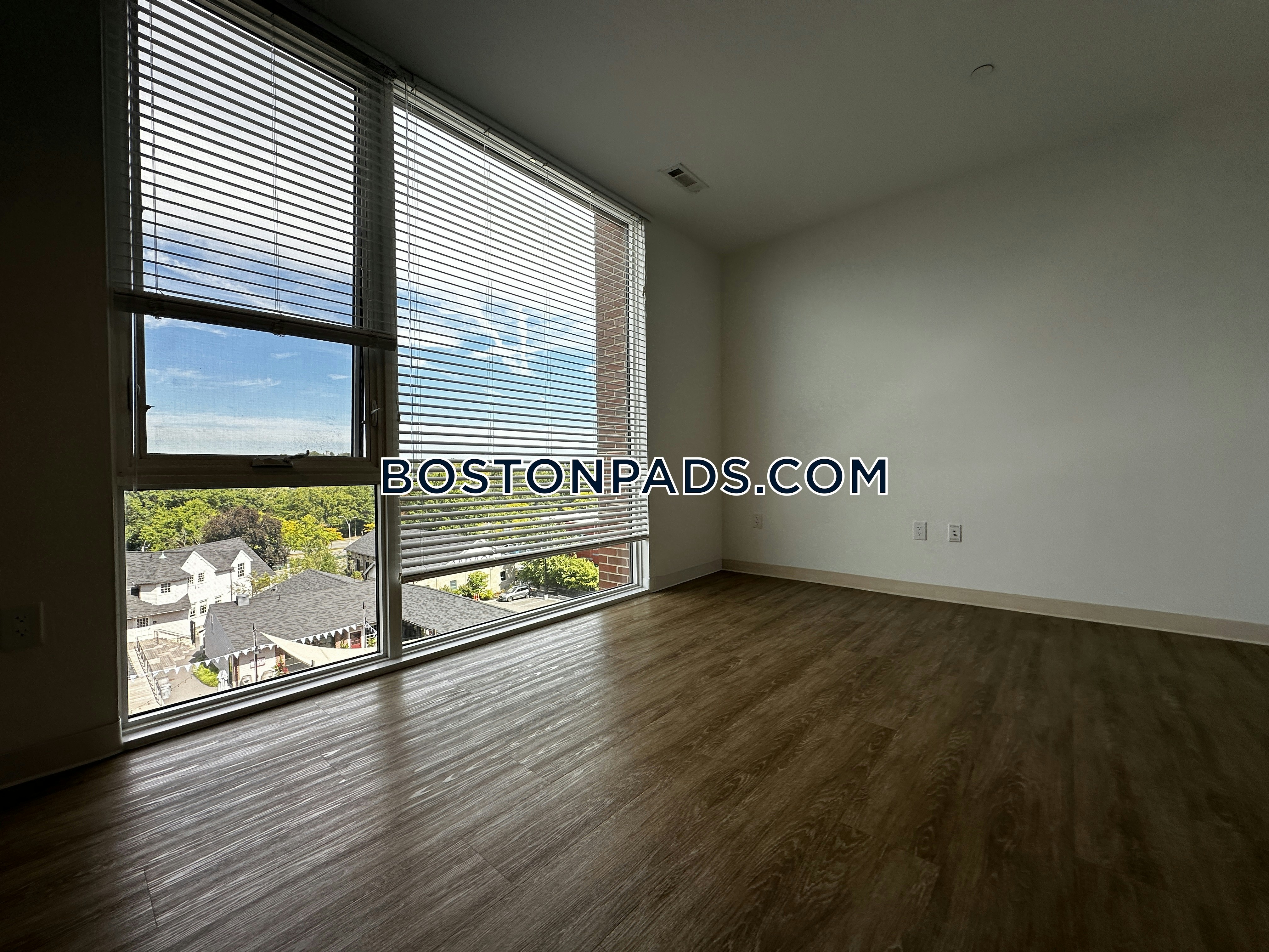 Radius Apartments Photo 48