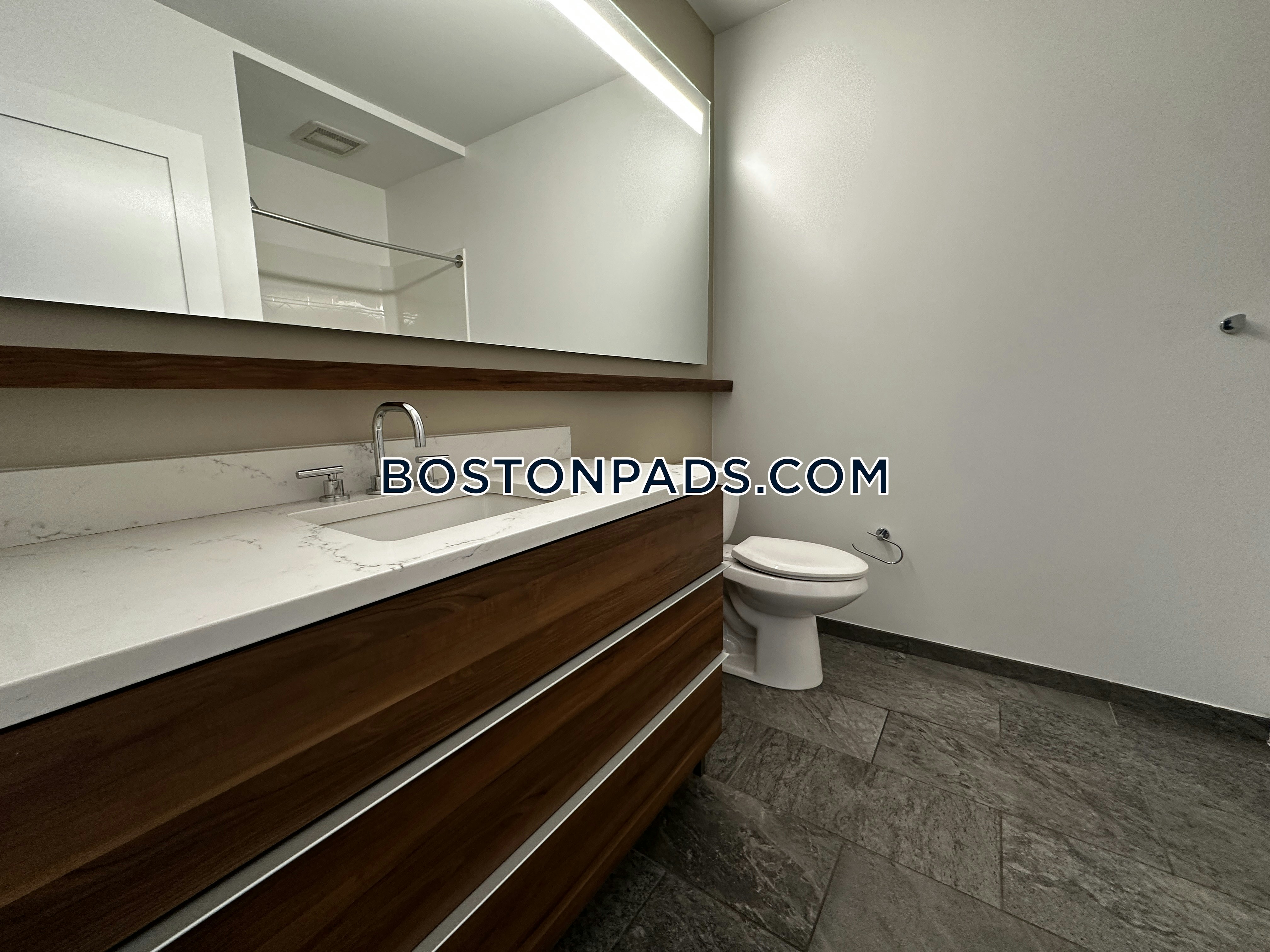 Radius Apartments Photo 83