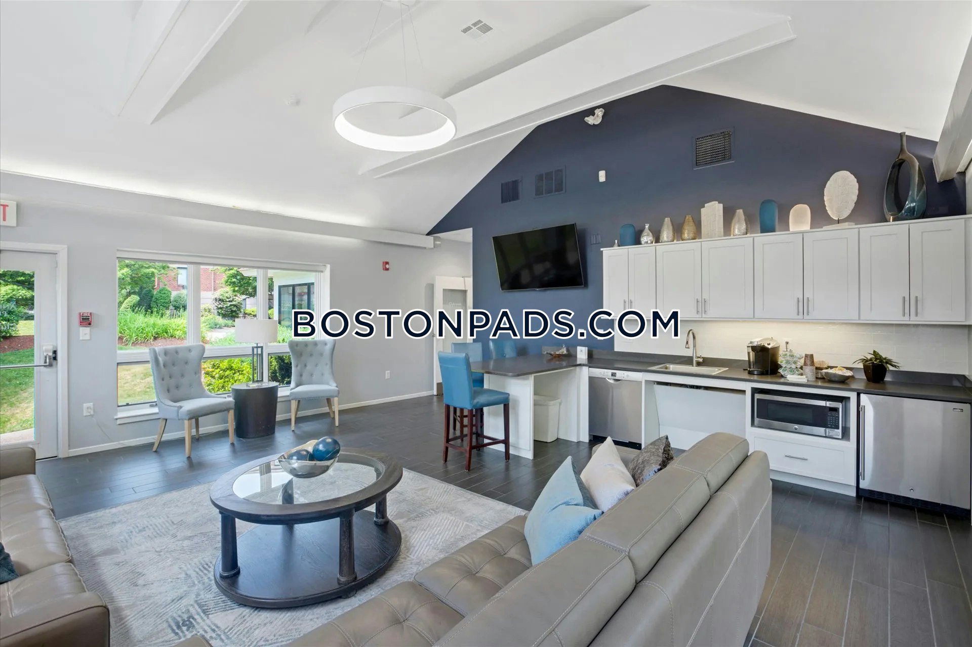 Andover Place Photo 16