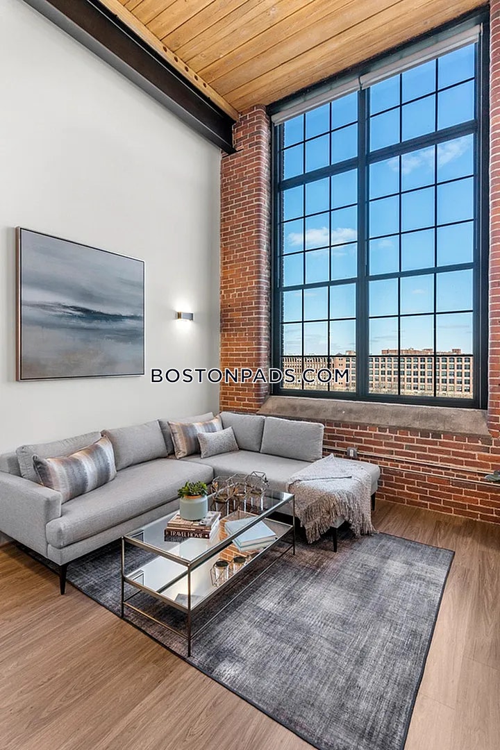 Riverwalk Lofts Photo 36