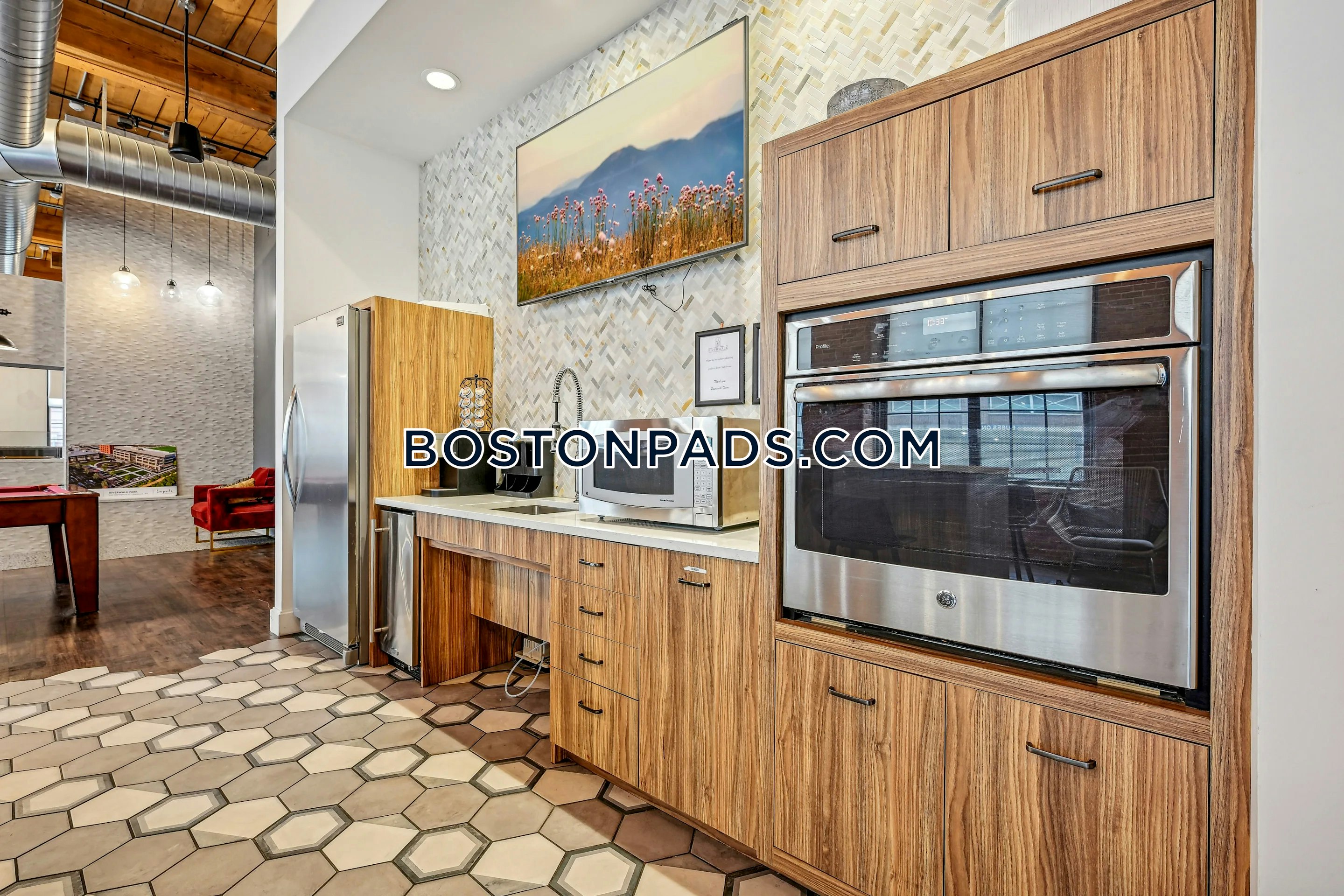 Riverwalk Apartments Photo 12