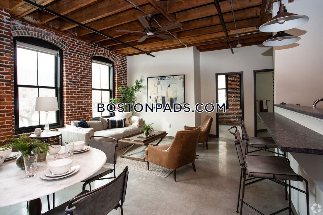 Ellis Factory Lofts Photo 2