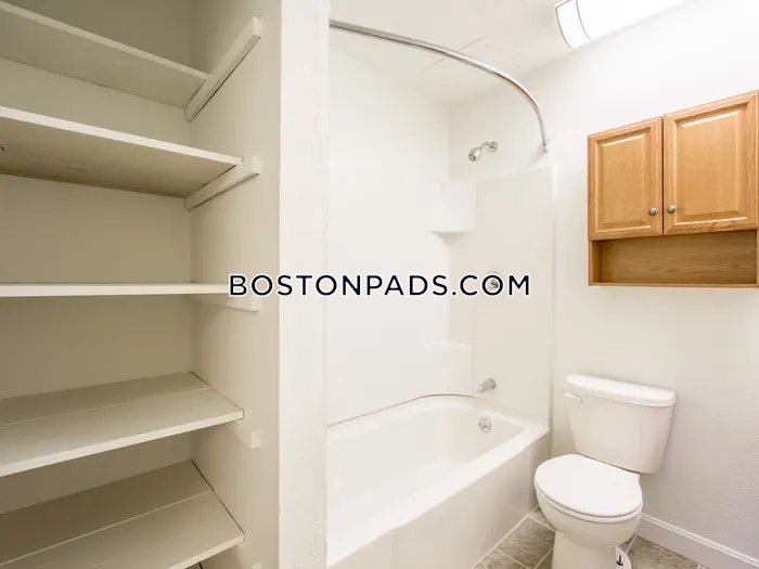 Princeton Bradford
 Photo 13