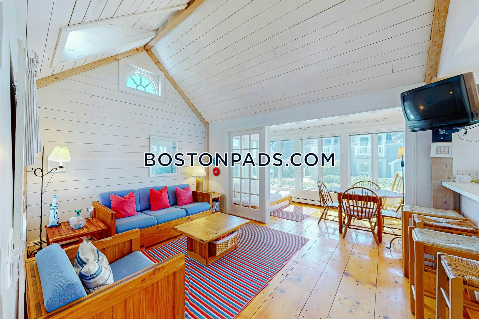 Mashpee Village Photo 10