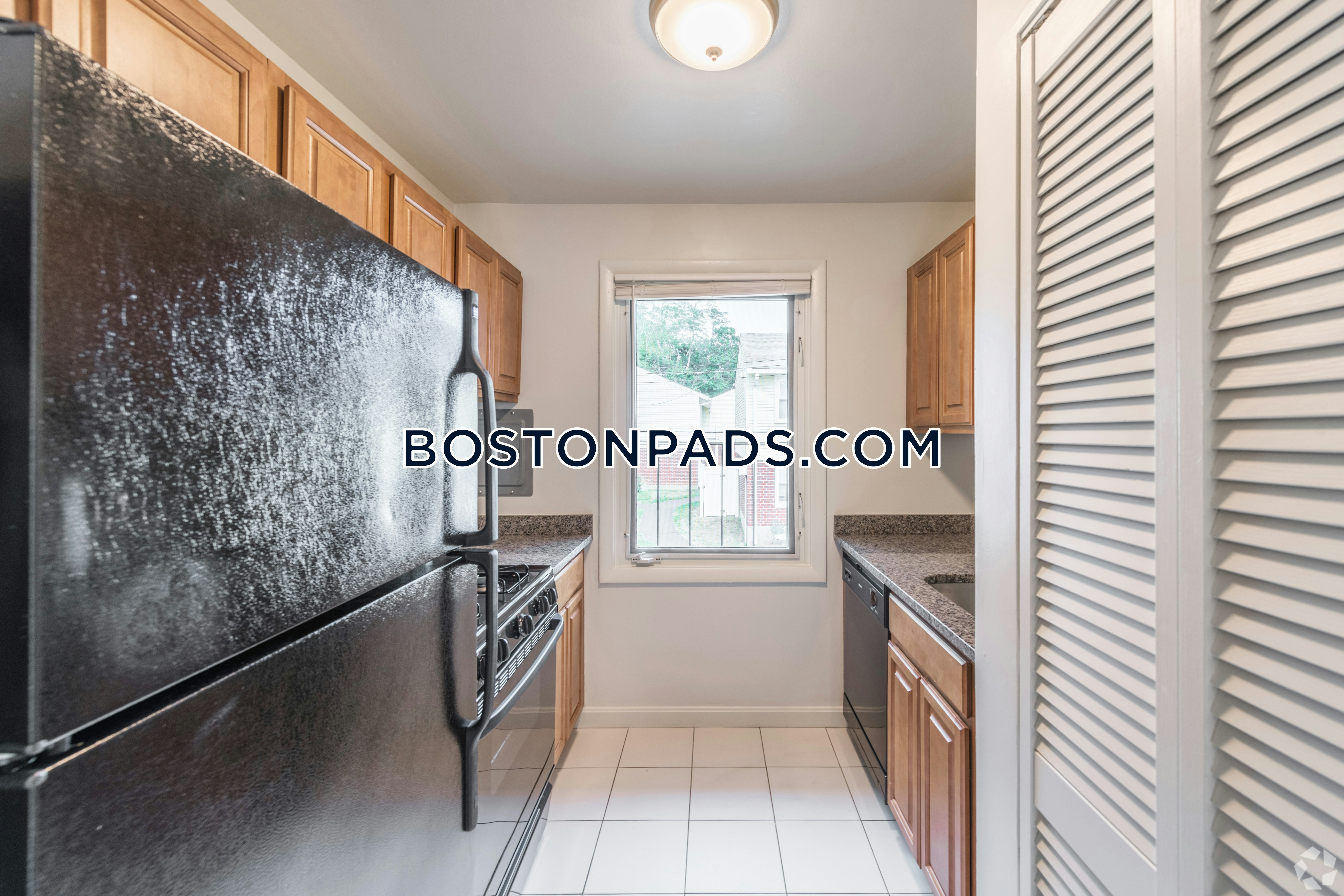 The Summit Plymouth Photo 16