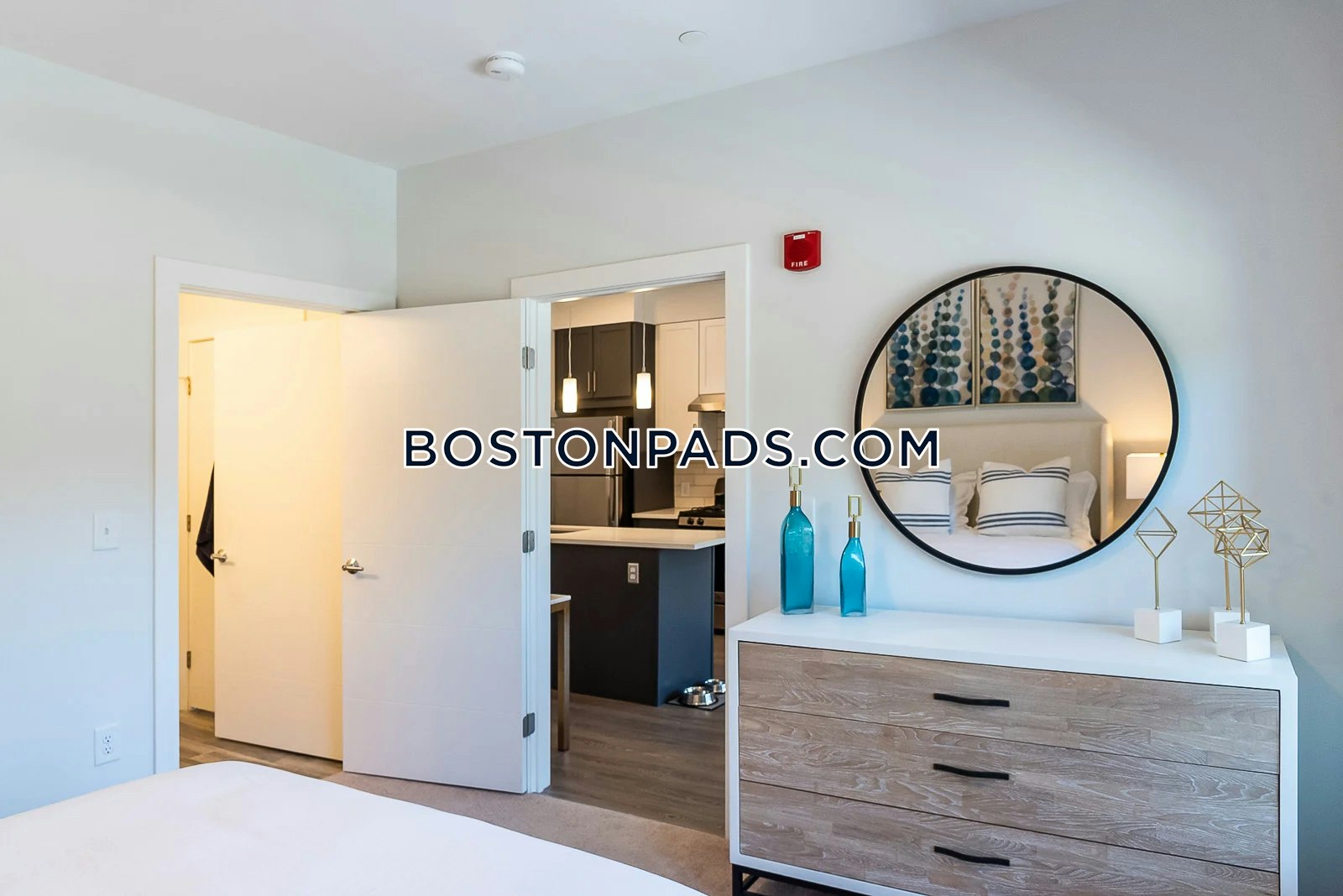 Union & West Photo 8