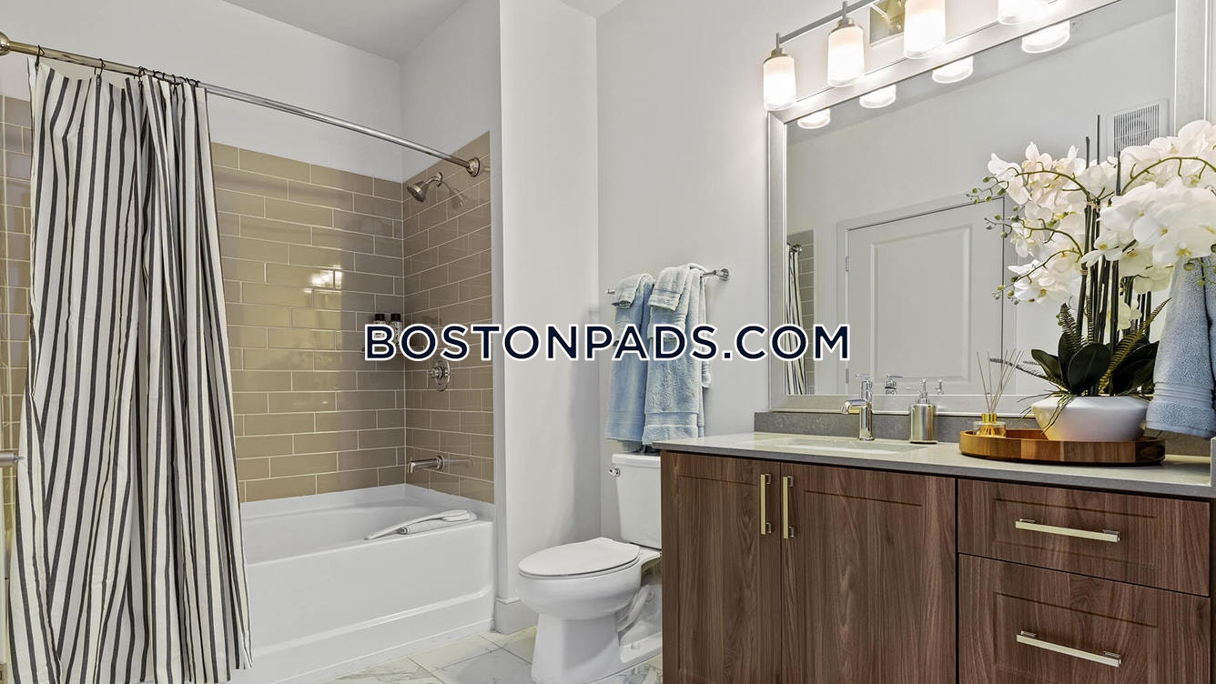 Station 117 Photo 24