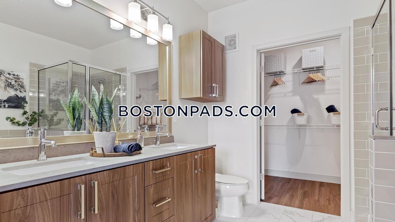 Station 117 Photo 25