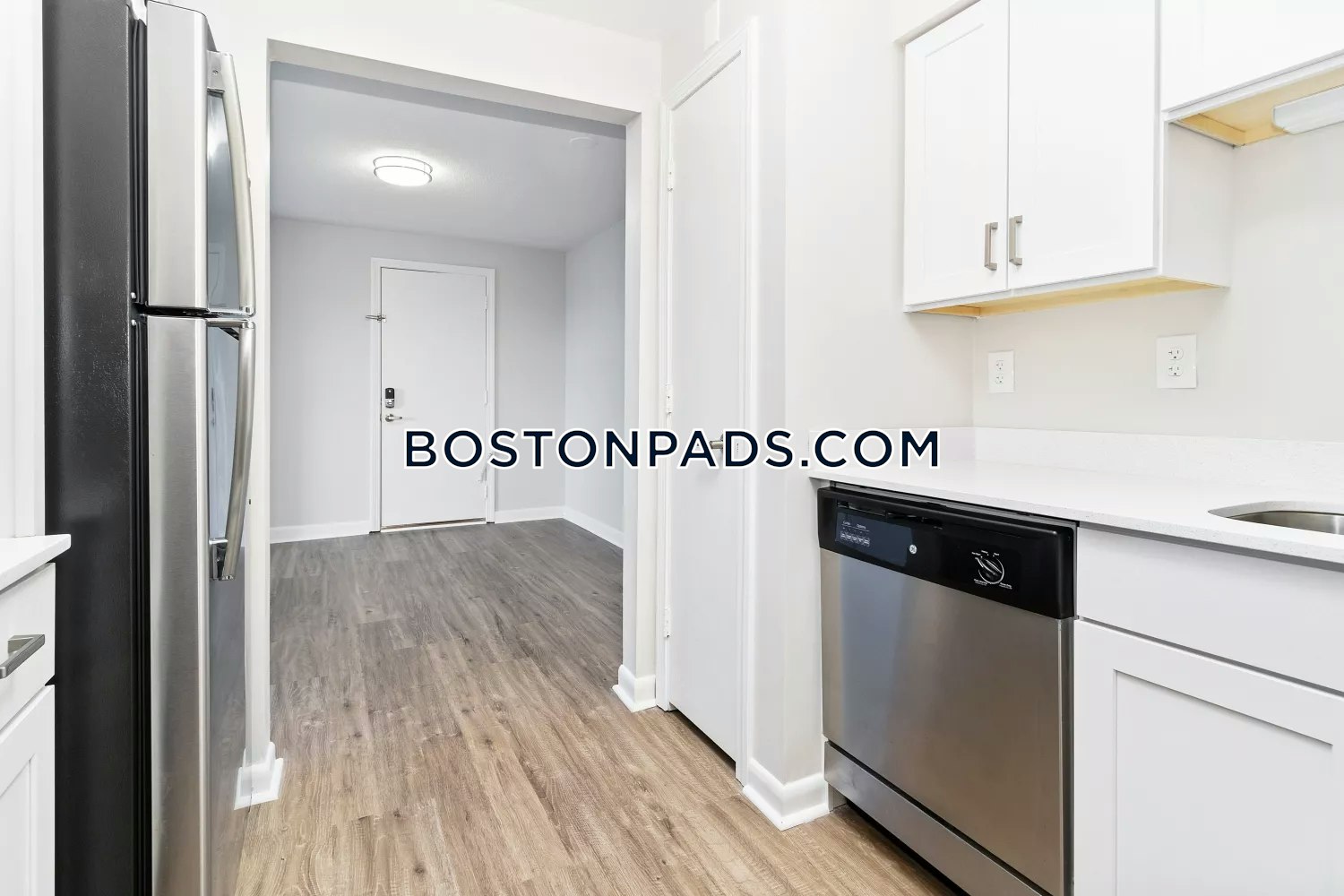 Waterford Village Photo 26