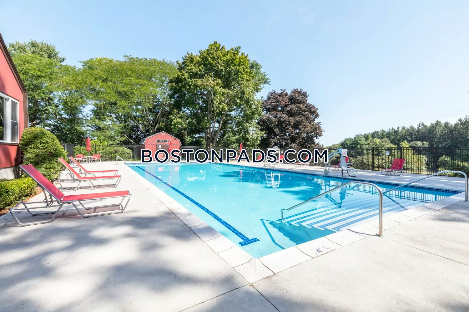 Waterford Village Photo 6