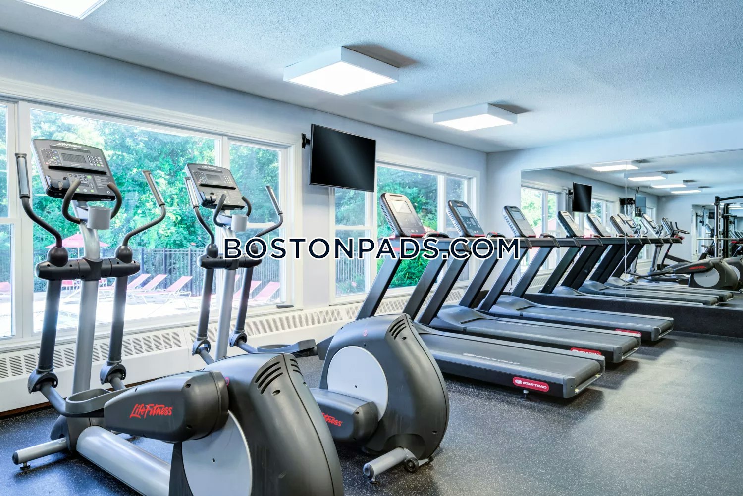 Waterford Village Photo 11