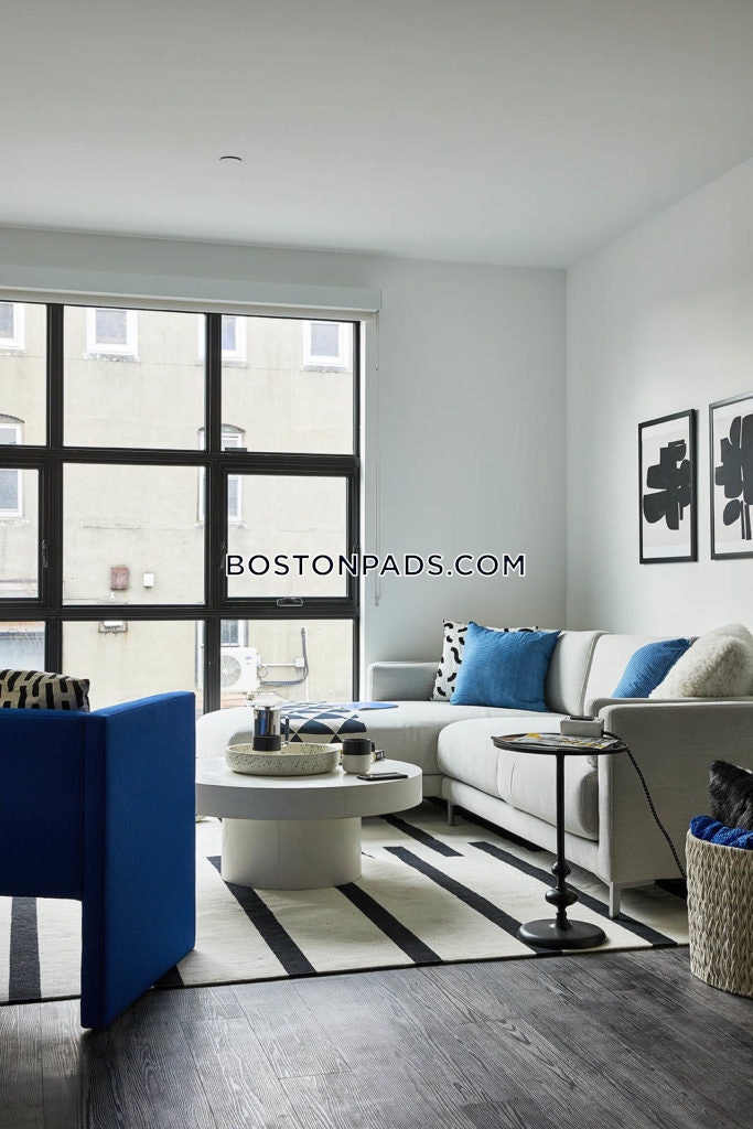 The Graphic Photo 32