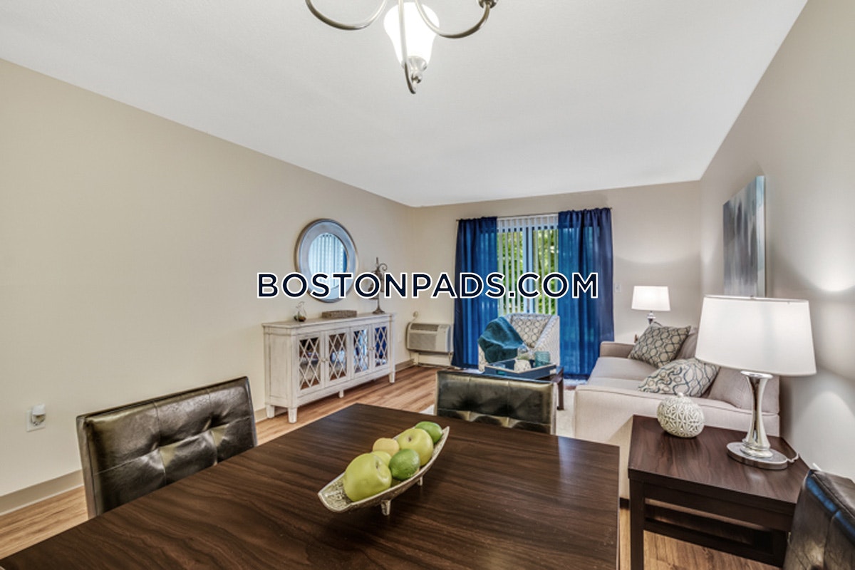 Ramblewood Apartments Photo 20