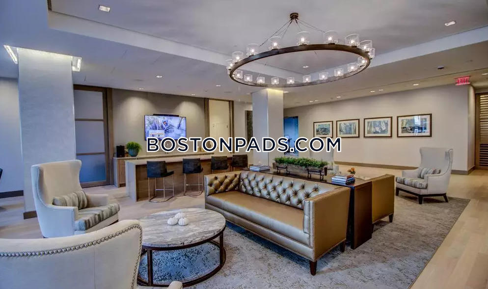 Via Seaport Photo 76