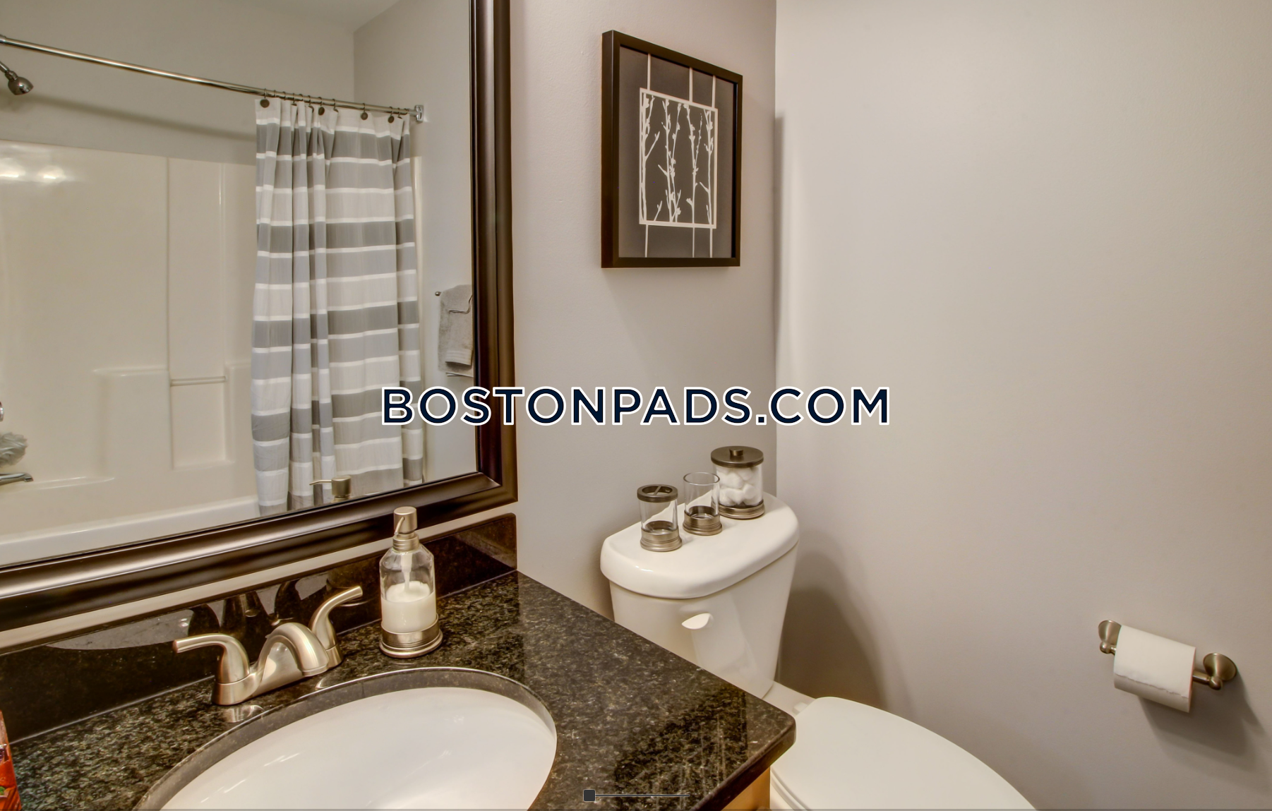 Wellington Place Photo 16