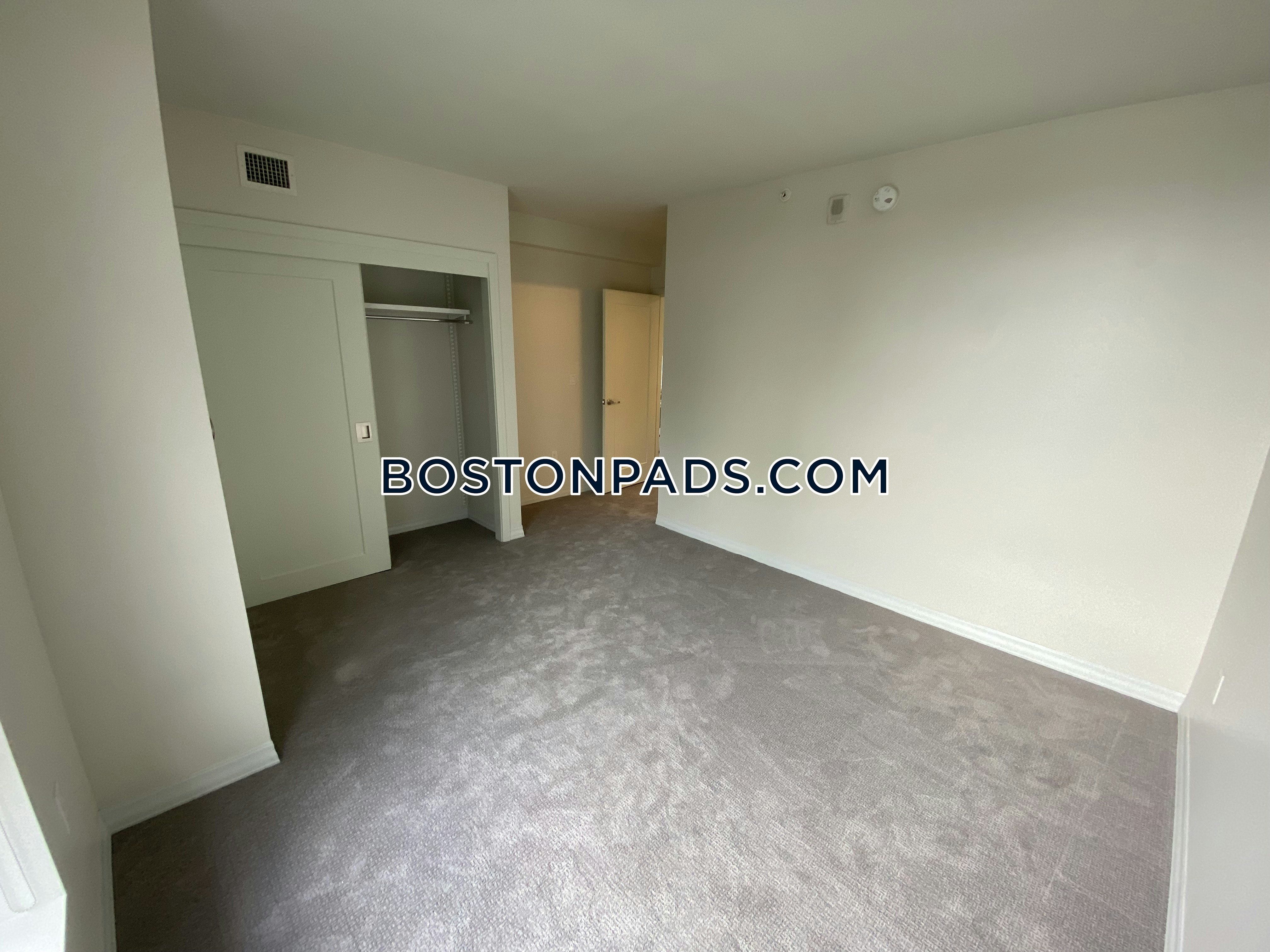 Watermark Seaport Photo 62
