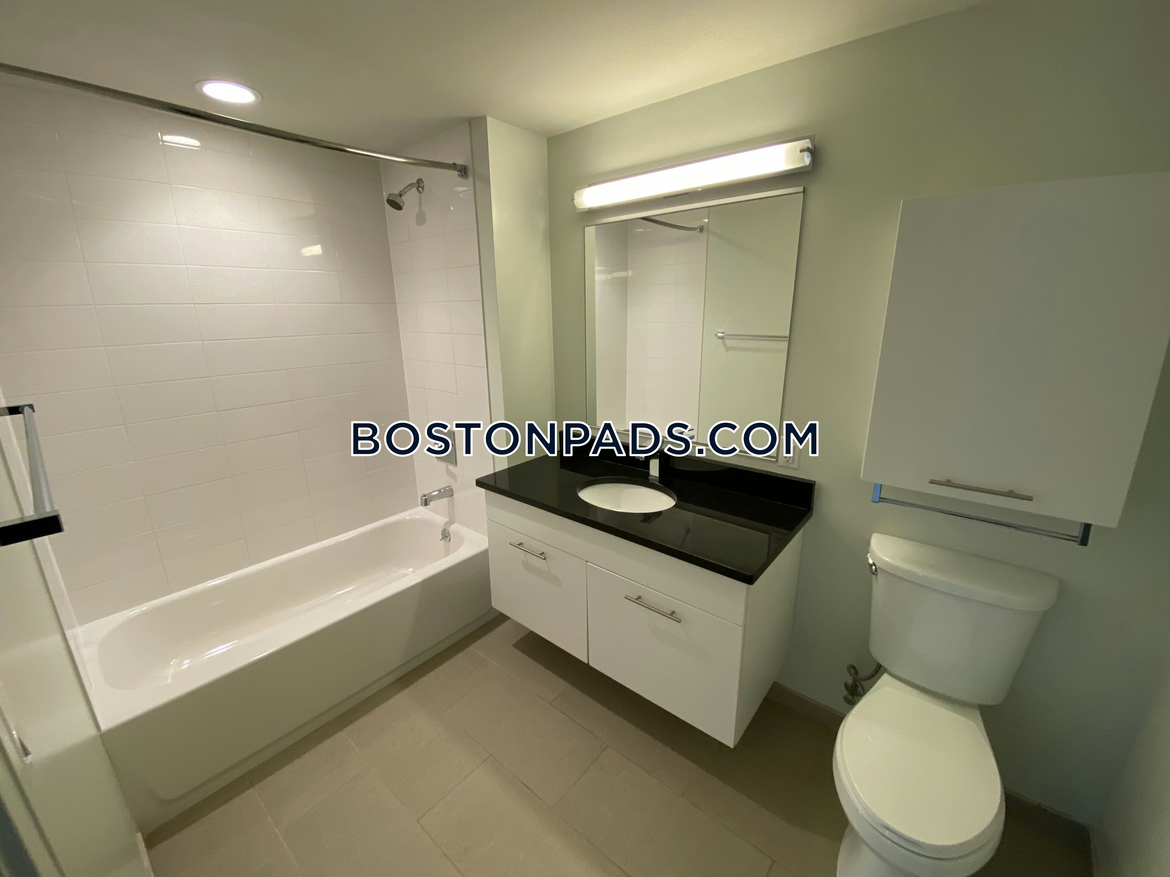 Watermark Seaport Photo 34