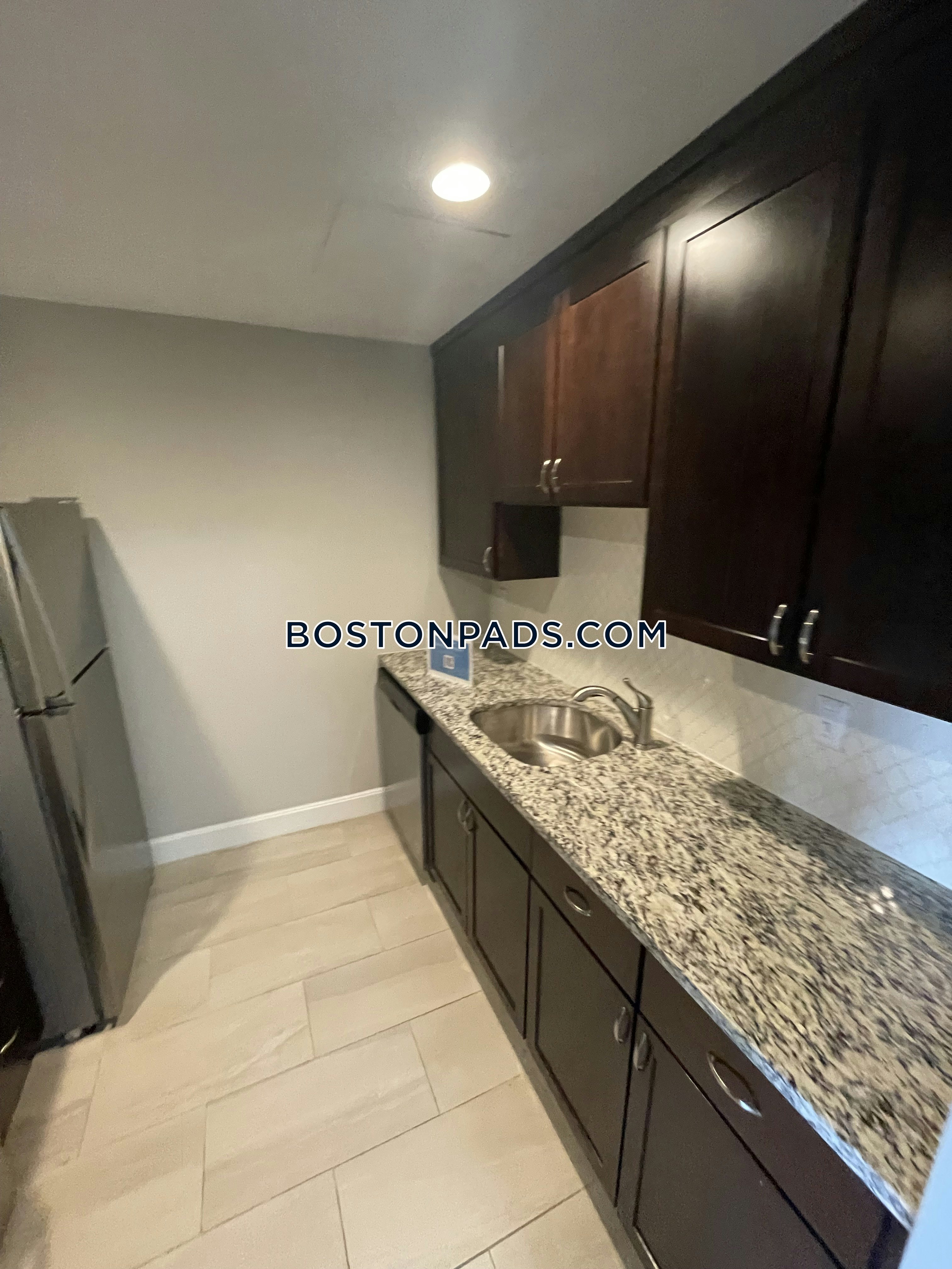 Garrison Square Photo 60