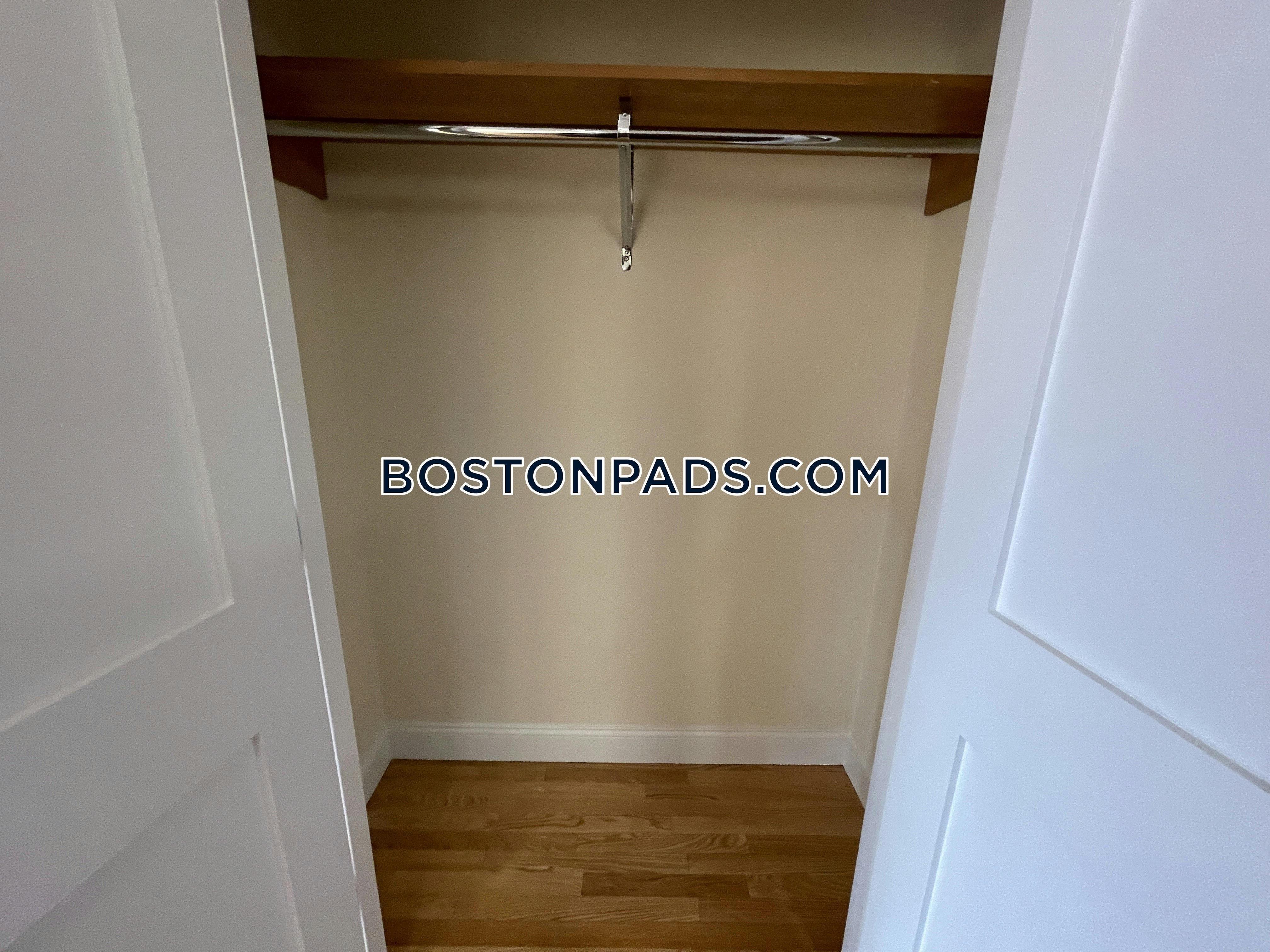 1443 Beacon Photo 141