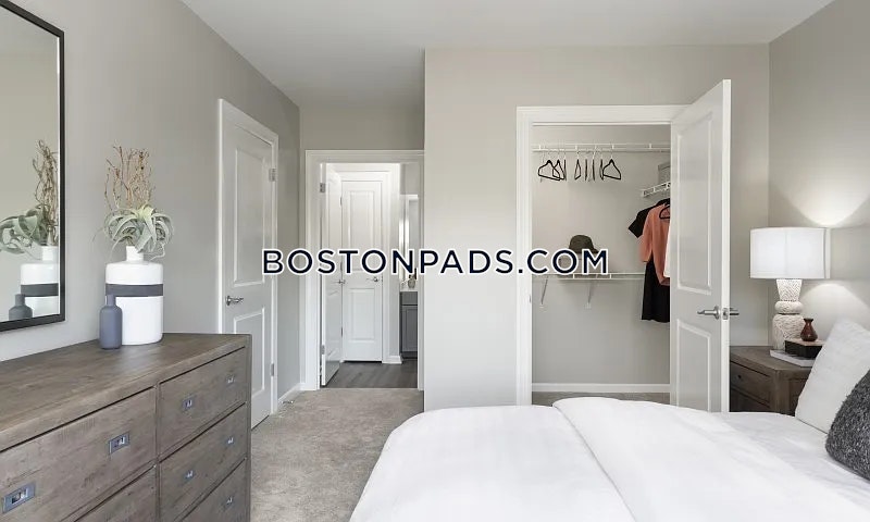 Pembroke Woods Photo 2