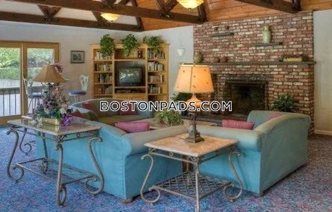 Presidential Estates Photo 3