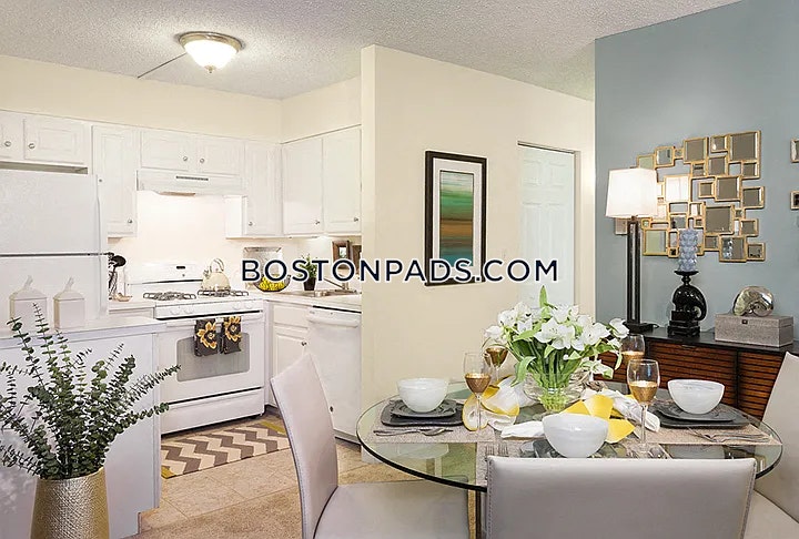 Water View Village Photo 47