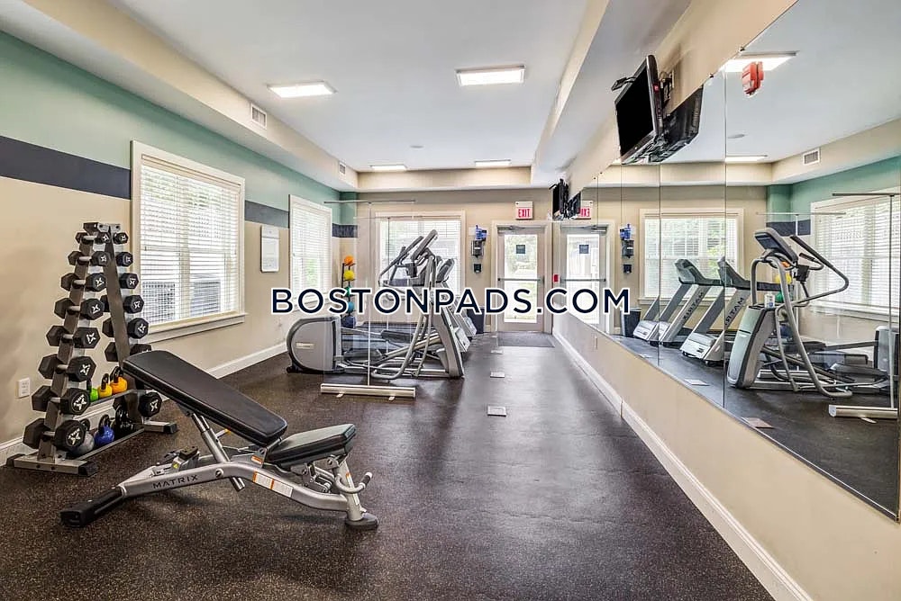 Regency Place Photo 14