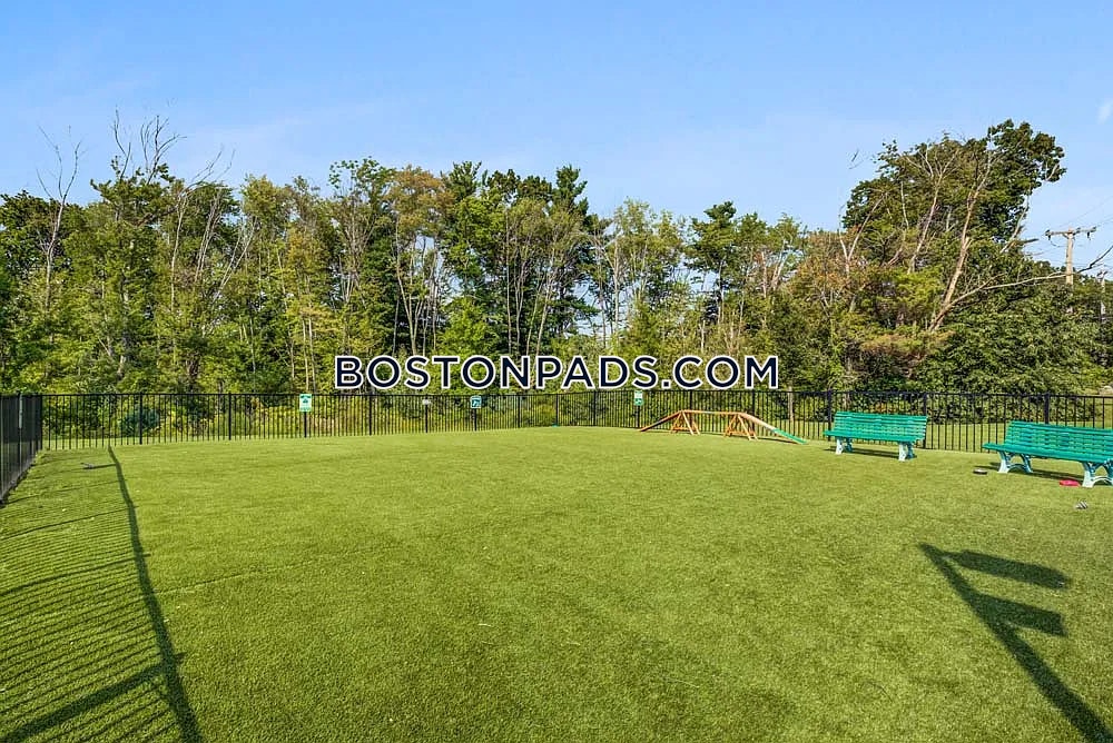 Regency Place Photo 6