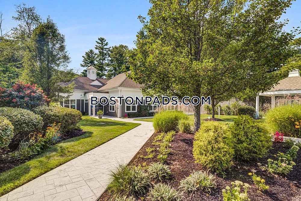 Regency Place Photo 3