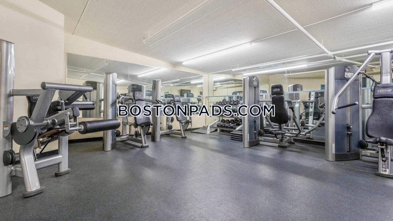 Church Corner Apartments Photo 11