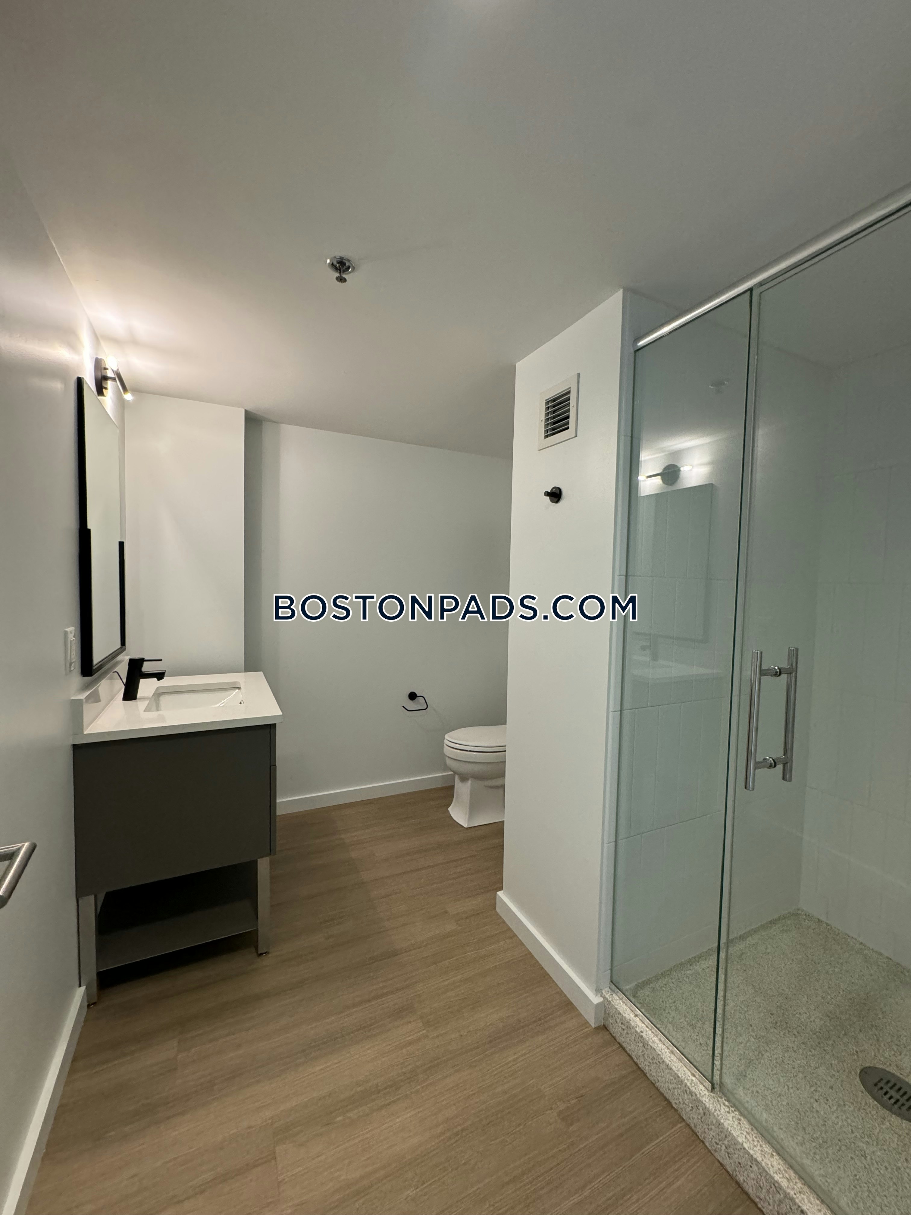 Watermark Kendall West Photo 19