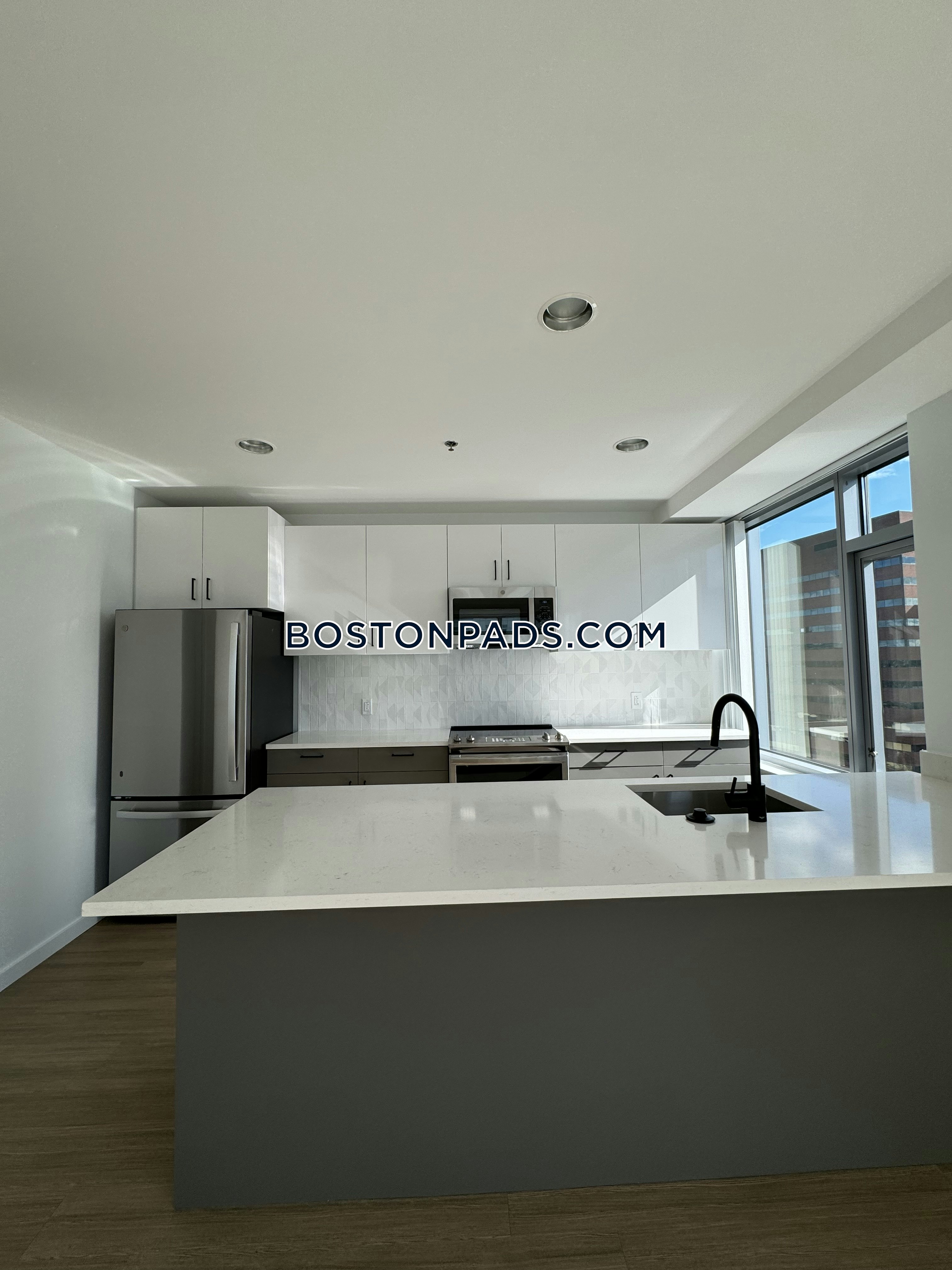 Watermark Kendall West Photo 3