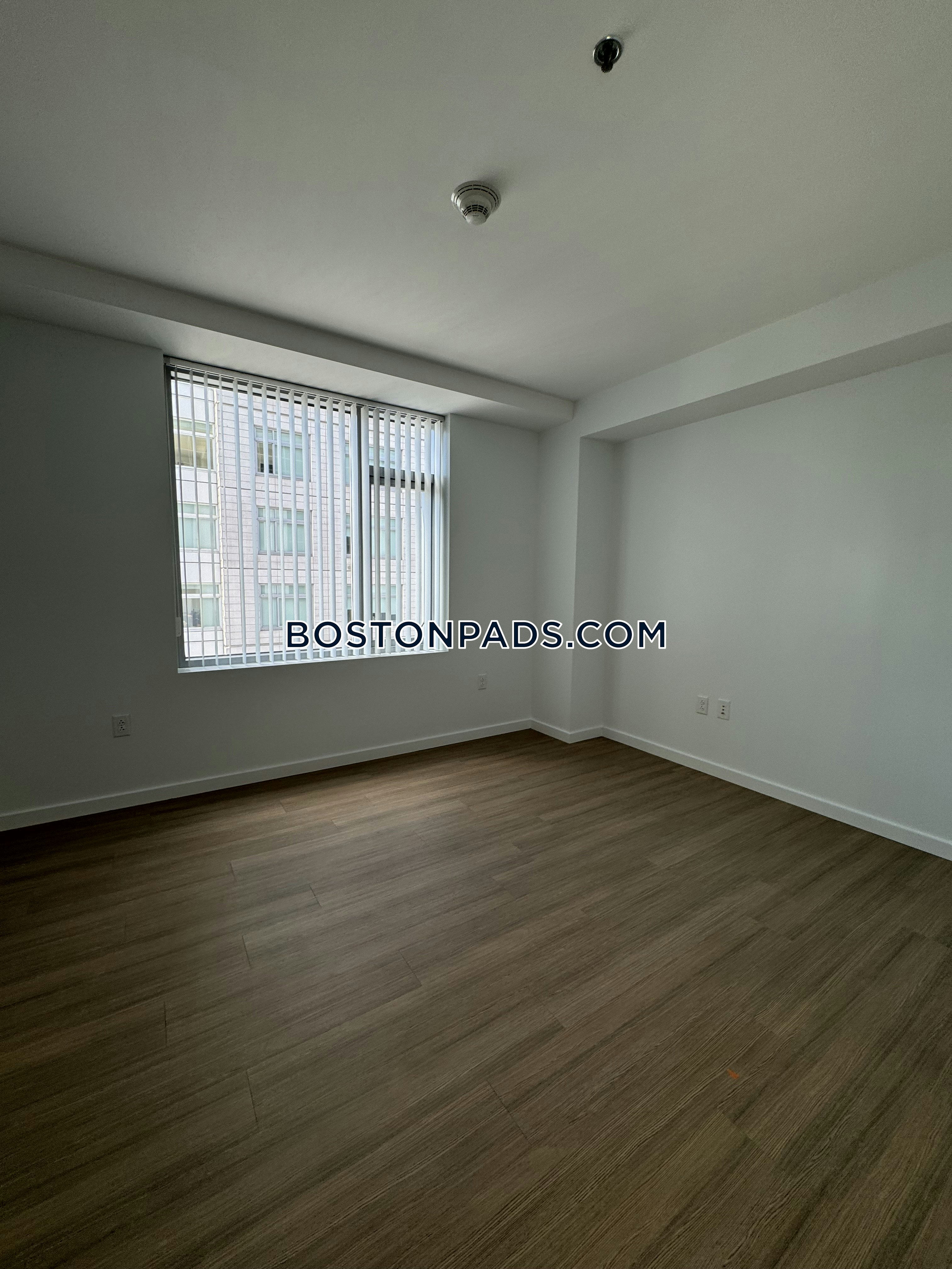 Watermark Kendall West Photo 4