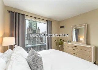 The Residences on Broadway Photo 17