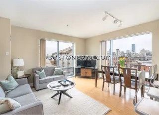 The Residences on Broadway Photo 42