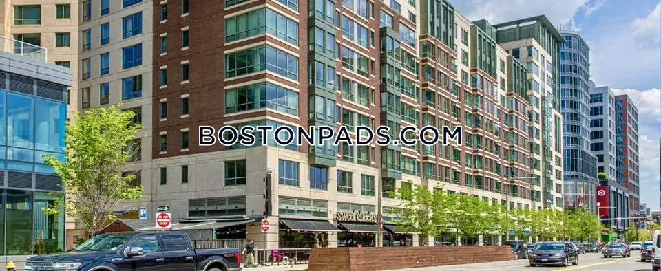 Fenway Triangle Photo 14