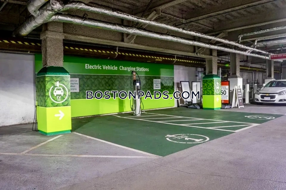 Fenway Triangle Photo 1