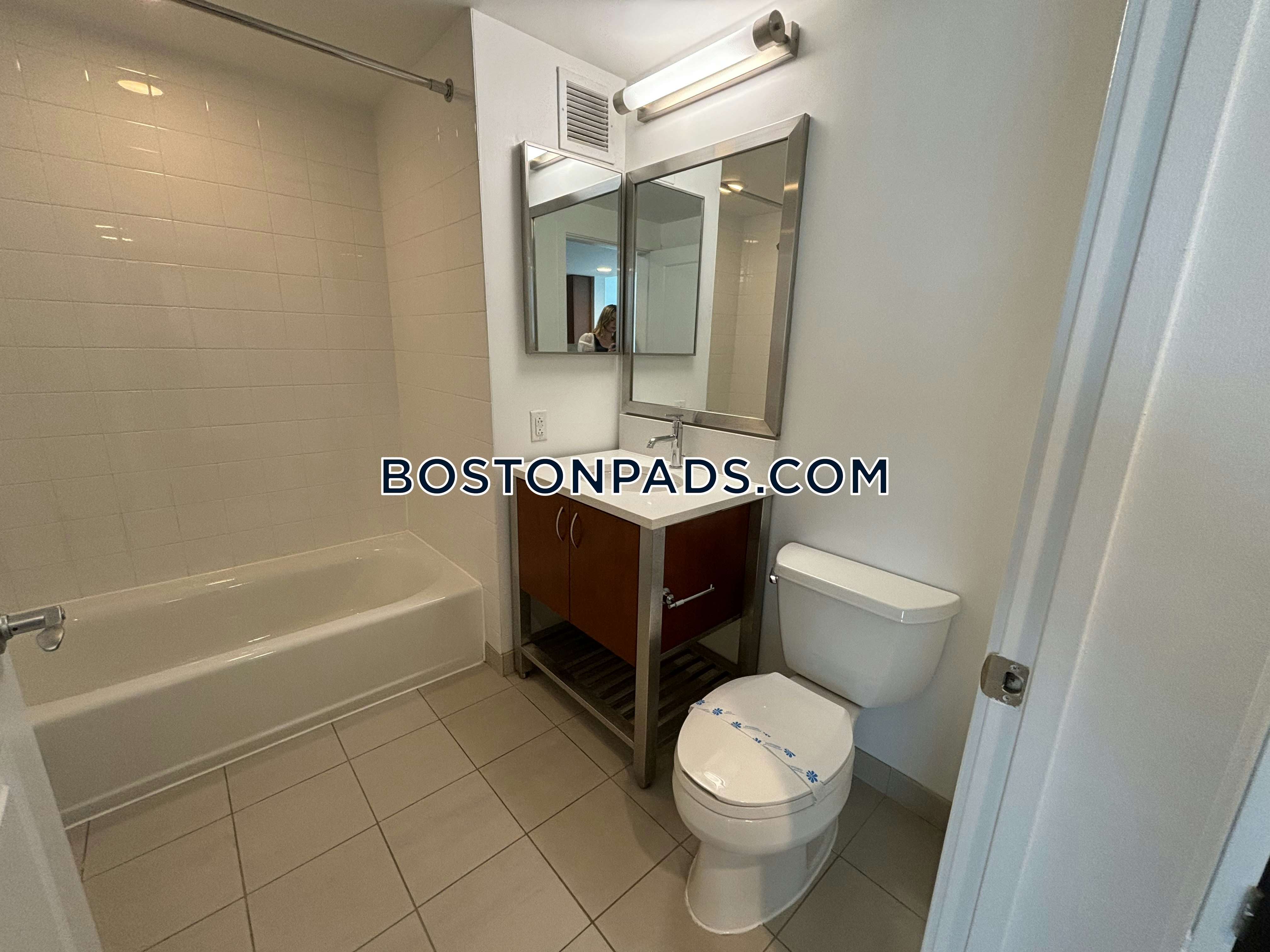 Fenway Triangle Photo 31